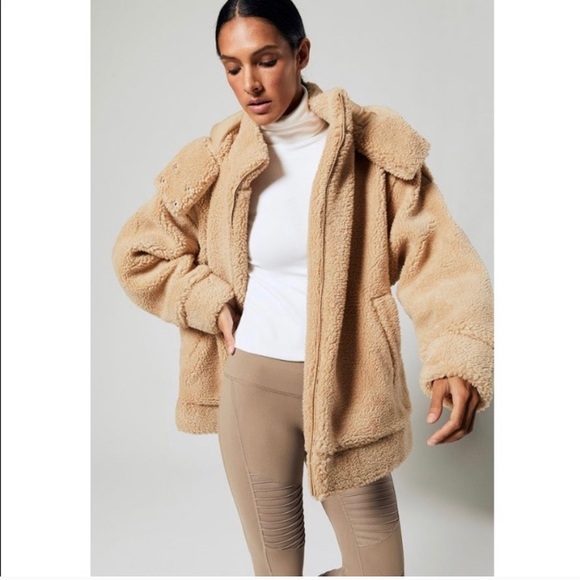 Alo Norte Sherpa Coat Camel Nwot 